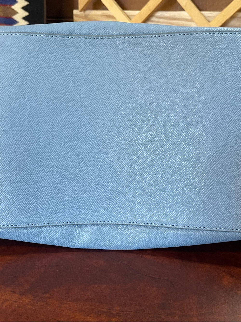 NWT Pristine Kurt Geiger London Pastel Blue Saffiano -Style 100% Leather Tote - Picture 4 of 14
